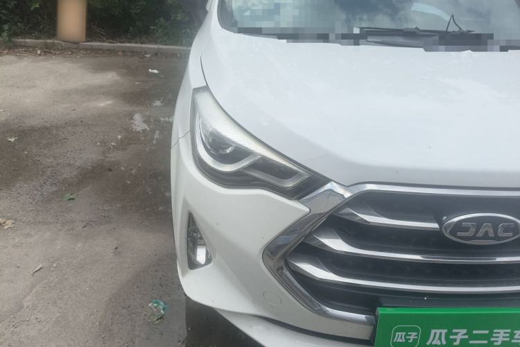 Used JAC Group Refine S3 2017 1.5L Manual Luxury Model Right Front Headlight