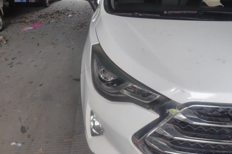 Used JAC Group Refine S3 2017 1.5L Manual Luxury Model Right Front Headlight