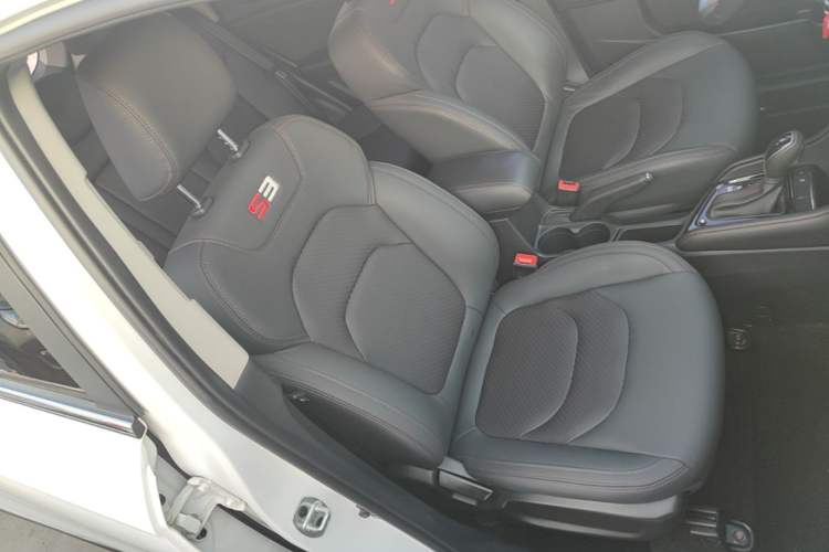 Used JAC Group Refine S3 2017 1.6L CVT Luxury Smart Model Right Front Seat