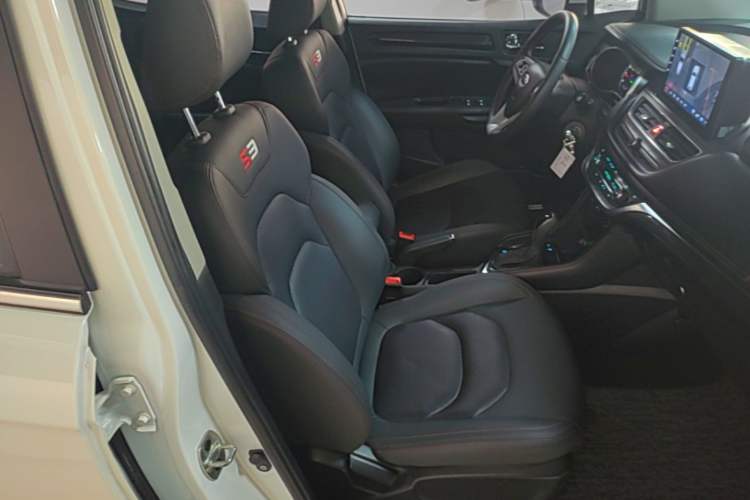 Used JAC Group Refine S3 2017 1.6L CVT Luxury Smart Model Right Front Seat