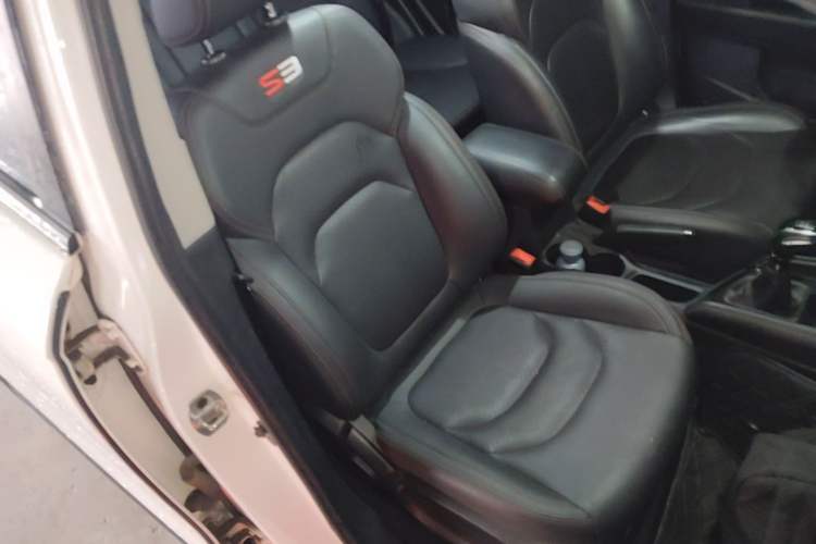 Used JAC Group Refine S3 2017 1.5L Manual Luxury Smart Model Right Front Seat
