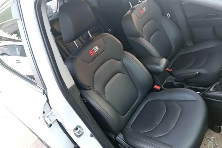 Used JAC Group Refine S3 2017 1.6L Manual Luxury Smart Model Right Front Seat