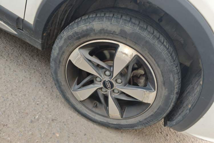 Used JAC Group Refine S3 2017 1.5L Manual Luxury Smart Model Right Front Wheel Hub