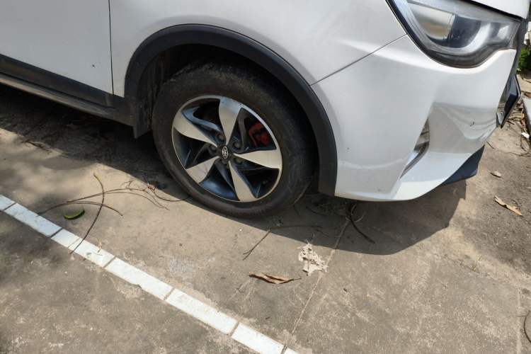 Used JAC Group Refine S3 2017 1.6L CVT Luxury Smart Model Right Front Wheel Hub