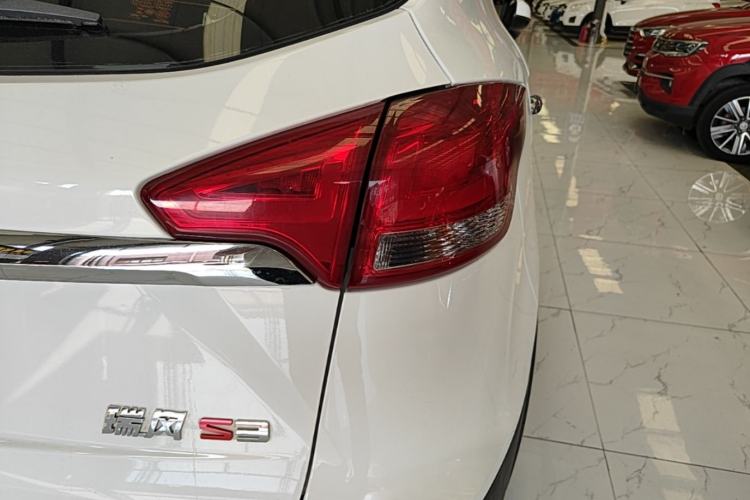 Used JAC Group Refine S3 2017 1.5L Manual Luxury Model Right Rear Taillight