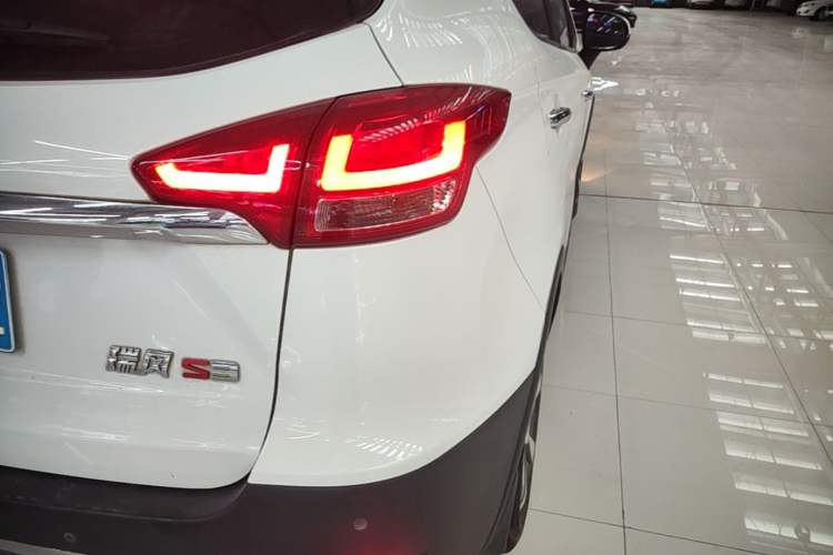 Used JAC Group Refine S3 2017 1.6L CVT Luxury Smart Model Right Rear Taillight
