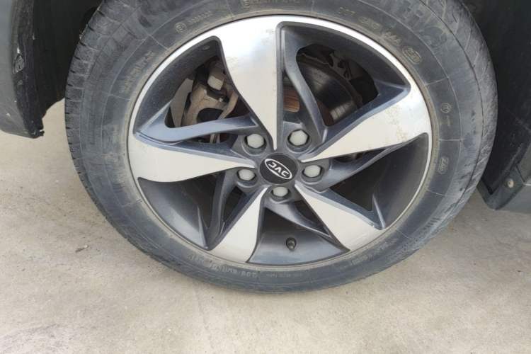 Used JAC Group Refine S3 2017 1.5L Manual Luxury Model Right Rear Wheel Hub
