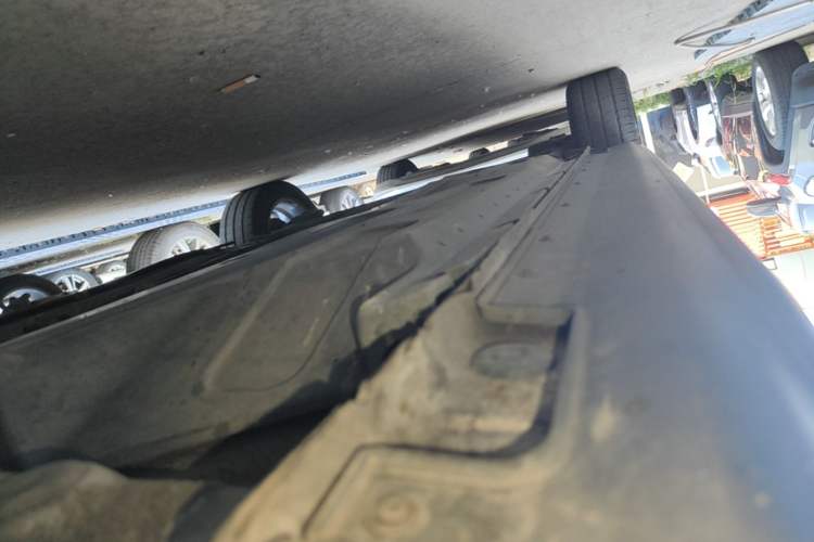 Used JAC Group Refine S3 2017 1.6L CVT Luxury Smart Model Right Side Sill