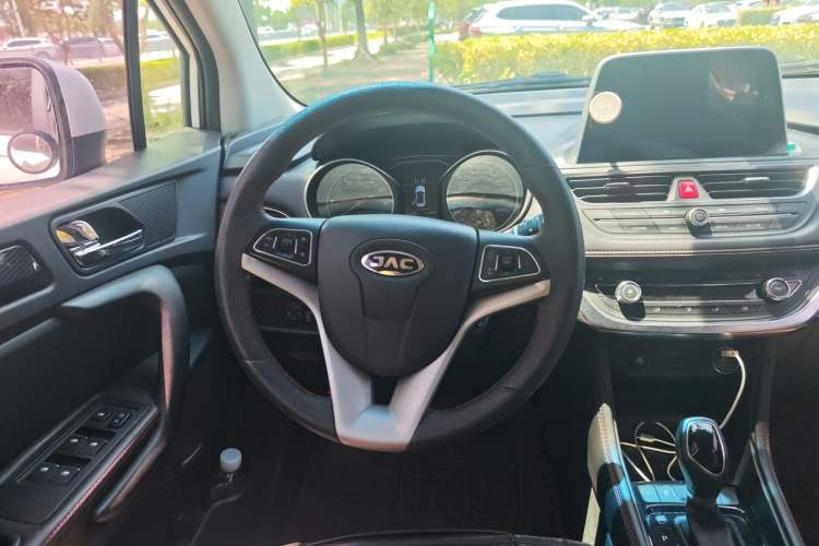 Used JAC Group Refine S3 2017 1.6L CVT Luxury Smart Model Steering Wheel