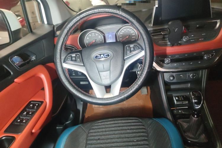 Used JAC Group Refine S3 2017 1.5L Manual Luxury Smart Model Steering Wheel