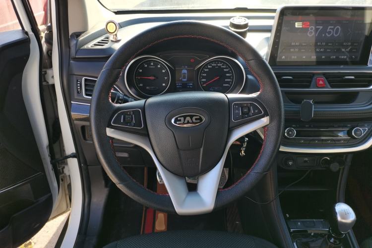 Used JAC Group Refine S3 2017 1.5L Manual Luxury Model Steering Wheel