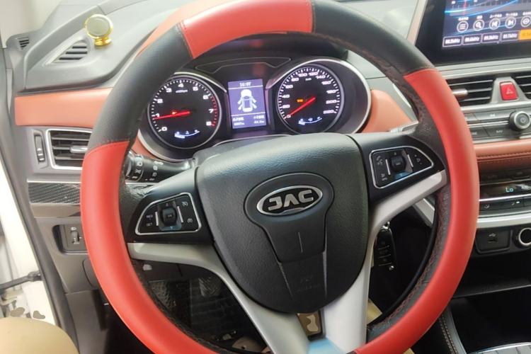 Used JAC Group Refine S3 2017 1.5L Manual Luxury Smart Model Steering Wheel