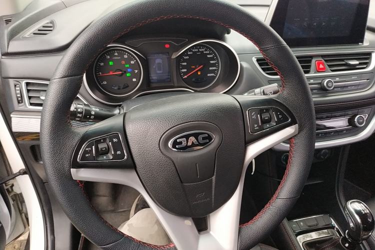 Used JAC Group Refine S3 2017 1.5L Manual Luxury Smart Model Steering Wheel