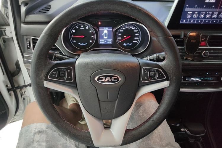 Used JAC Group Refine S3 2017 1.6L CVT Luxury Smart Model Steering Wheel