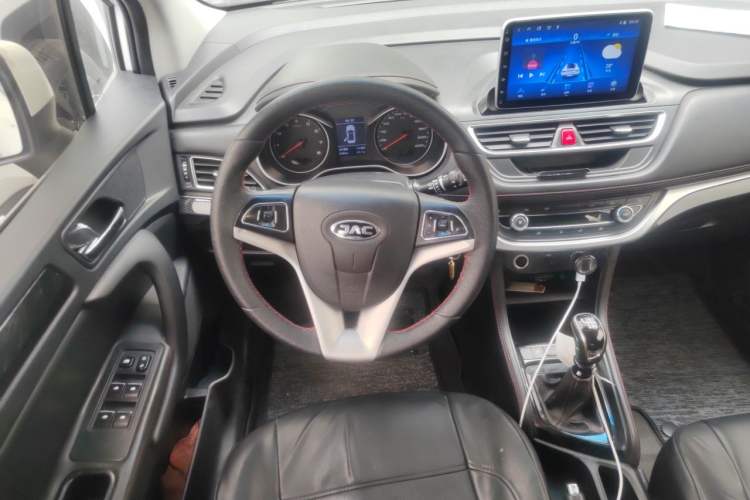 Used JAC Group Refine S3 2017 1.6L Manual Luxury Model Steering Wheel