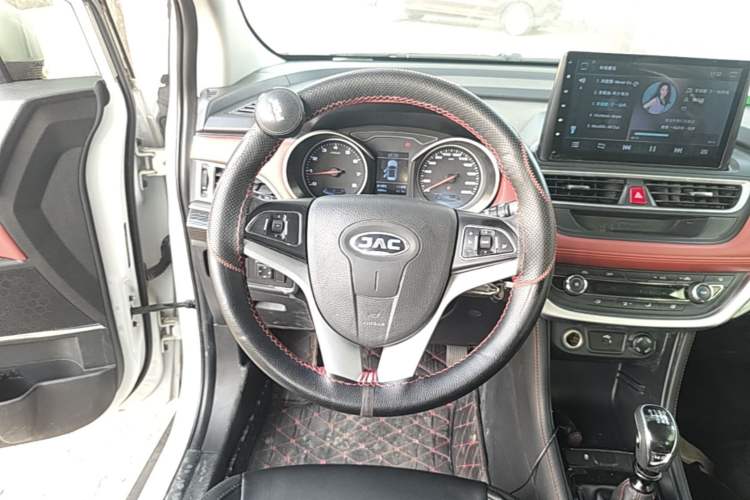 Used JAC Group Refine S3 2017 1.5L Manual Luxury Model Steering Wheel