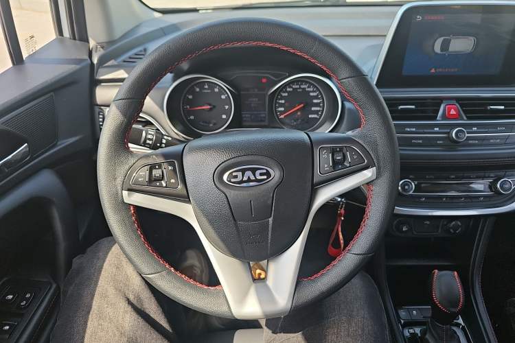 Used JAC Group Refine S3 2017 1.6L CVT Luxury Smart Model Steering Wheel