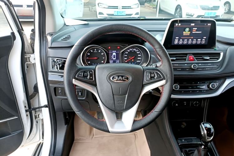 Used JAC Group Refine S3 2017 1.6L Manual Luxury Smart Model Steering Wheel