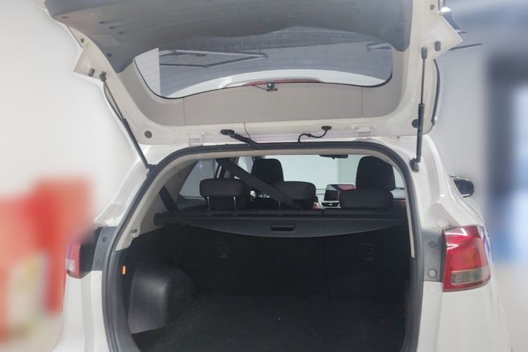 Used JAC Group Refine S3 2017 1.5L Manual Luxury Smart Model Trunk
