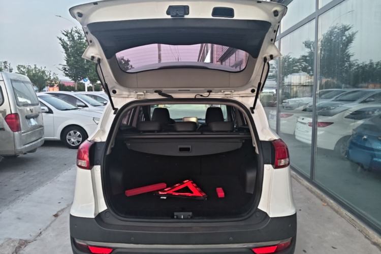 Used JAC Group Refine S3 2017 1.5L Manual Luxury Smart Model Trunk