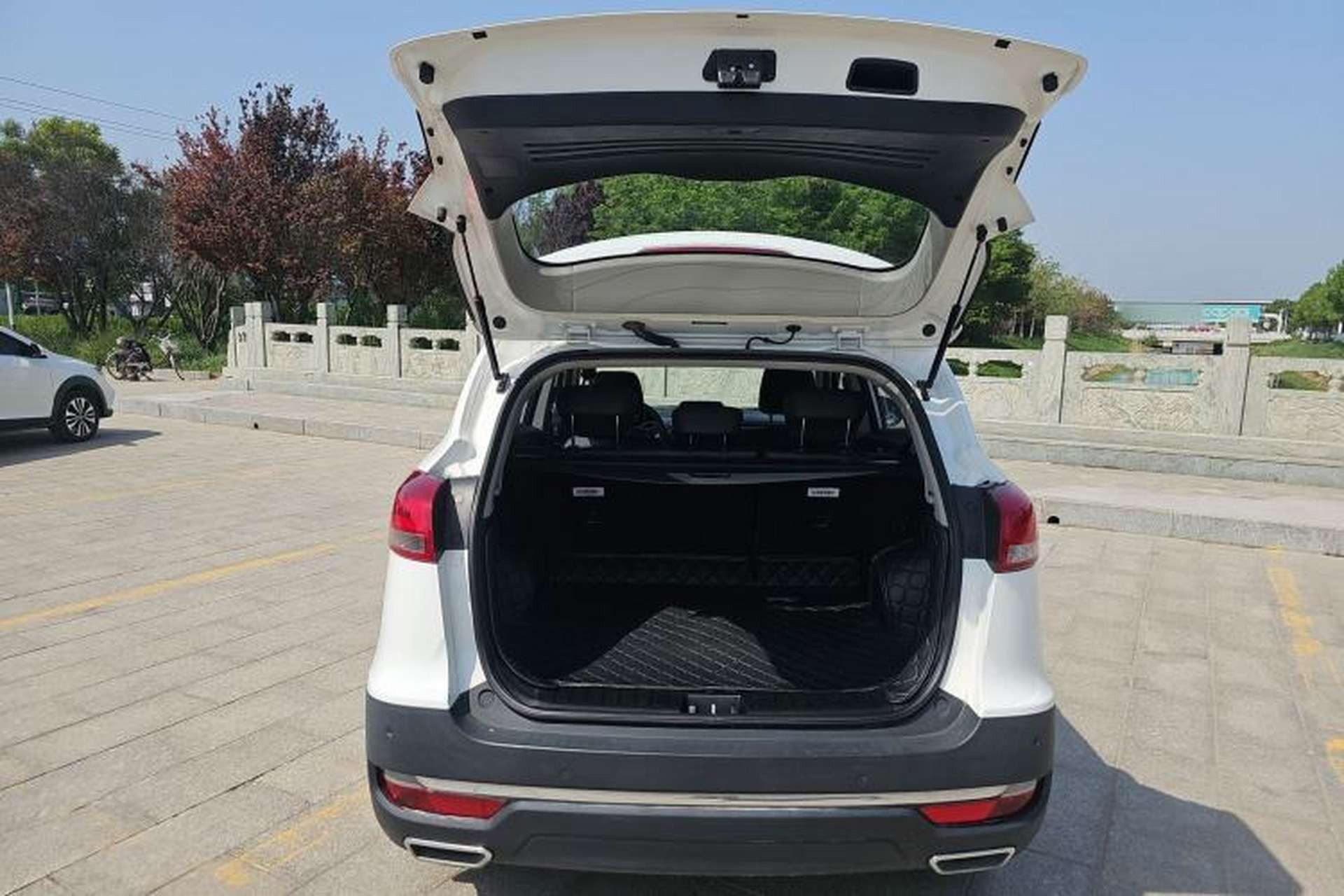 Used JAC Group Refine S3 2017 1.6L CVT Luxury Smart Model Trunk