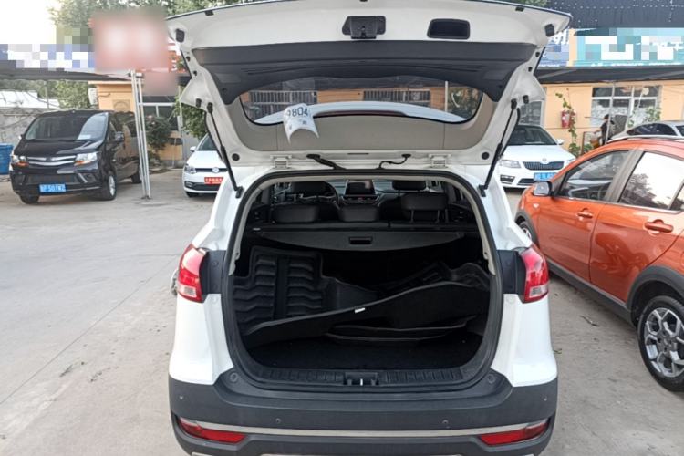 Used JAC Group Refine S3 2017 1.6L Manual Luxury Smart Model Trunk