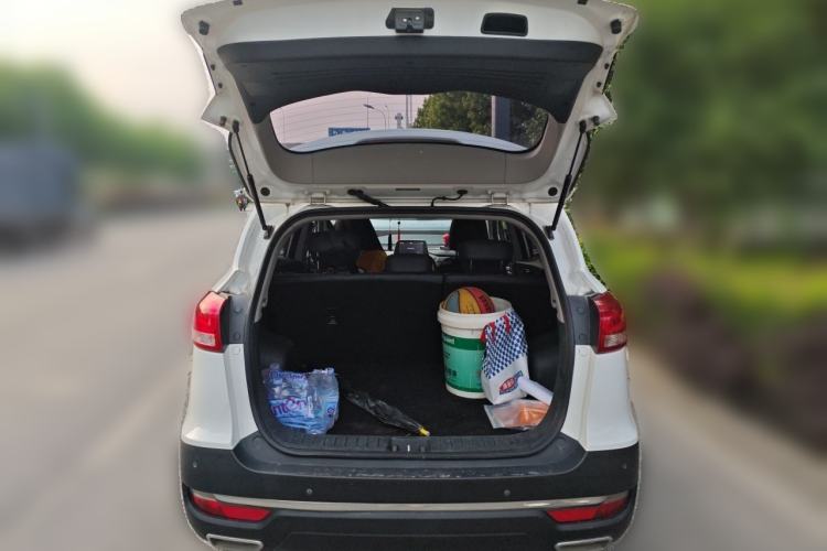 Used JAC Group Refine S3 2017 1.6L Manual Luxury Smart Model Trunk