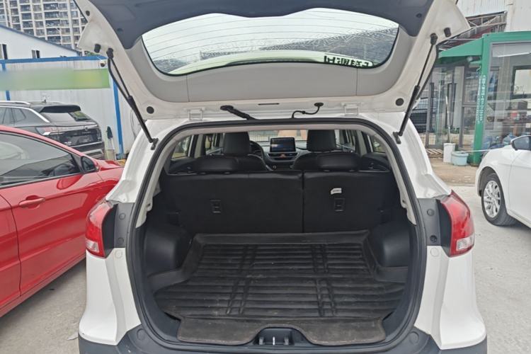 Used JAC Group Refine S3 2017 1.6L CVT Luxury Model Trunk