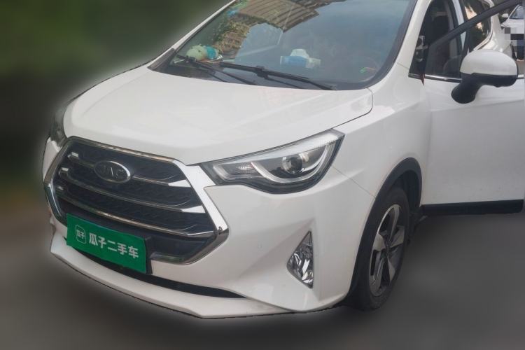 Used JAC Group Refine S3 2017 1.6L CVT Smart Connect Model Guazi used car, China used car export, Used car for sale, Used JAC Group cars, Cheapest cars for sale