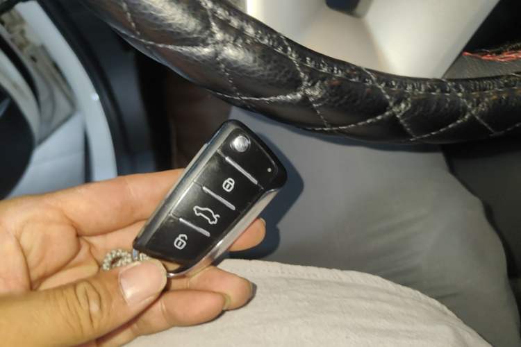 Used JAC Group Refine S3 2017 1.6L CVT Luxury Smart Model Vehicle Key