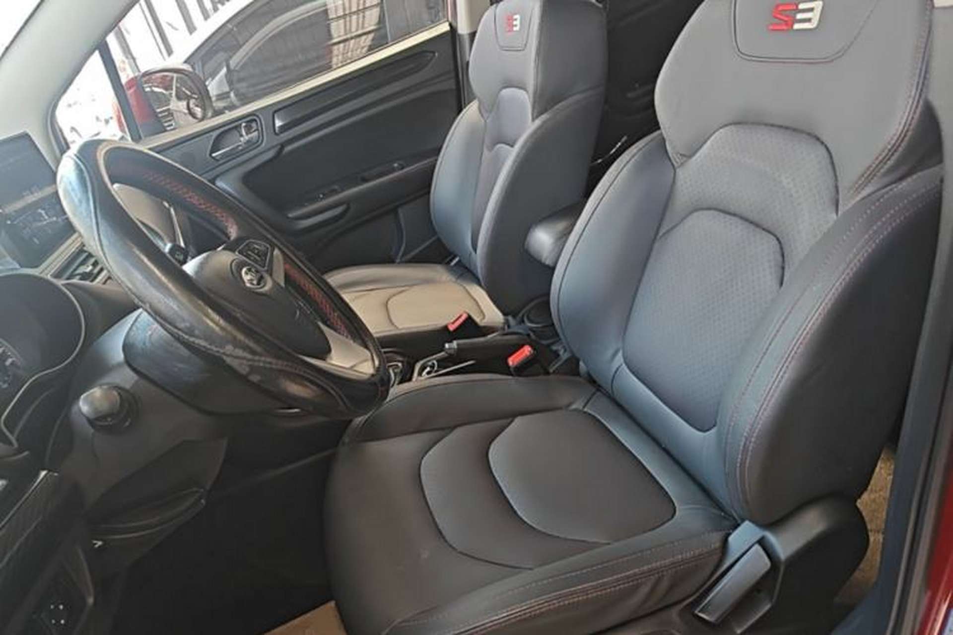 Used JAC Group Refine S3 2018 Custom Edition 1.5L Manual Luxury Model Left Front Seat