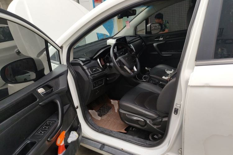 Used JAC Group Refine S3 2018 Smart Drive Edition 1.5L Manual Luxury Smart Model Driver Seat