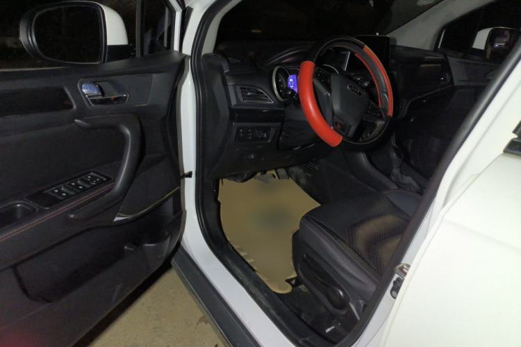 Used JAC Group Refine S3 2018 Smart Drive Version 1.6L CVT Luxury Smart Model Driver Seat