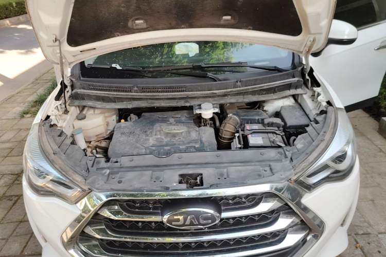Used JAC Group Refine S3 2018 1.5L Manual Classic Edition Engine Bay