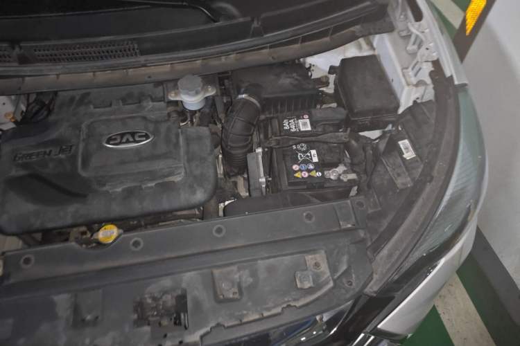 Used JAC Group Refine S3 2018 Smart Drive Edition 1.5L Manual Luxury Smart Model Engine Bay Left