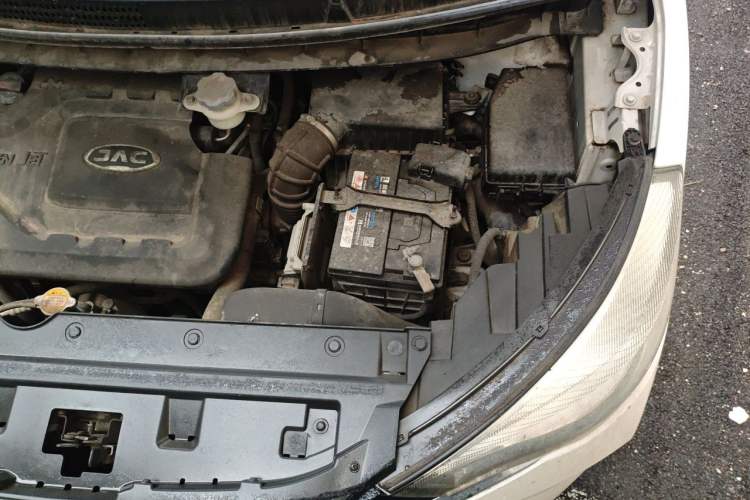 Used JAC Group Refine S3 2018 Custom Edition 1.5L Manual Luxury Smart Model Engine Bay Left