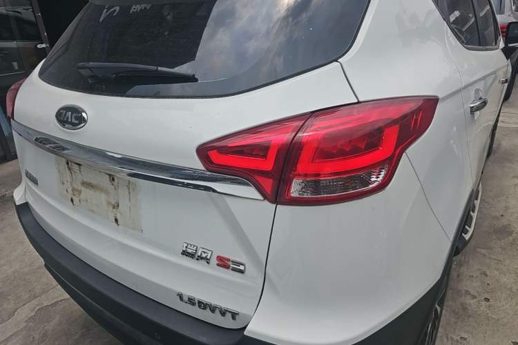 Used JAC Group Refine S3 2018 Smart Drive Edition 1.5L Manual Luxury Smart Model Exterior 3