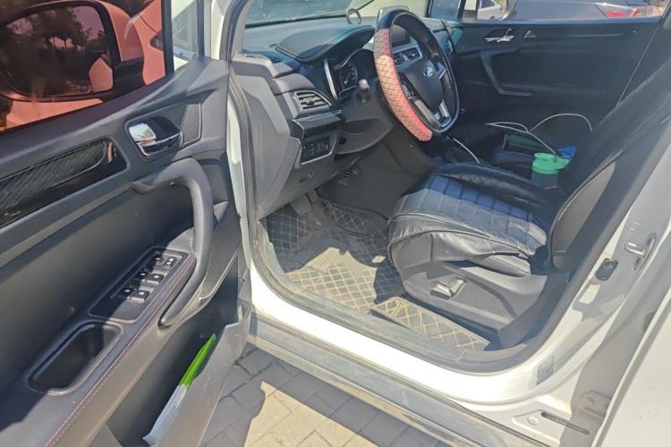 Used JAC Group Refine S3 2018 1.6L CVT European Version Interior 3