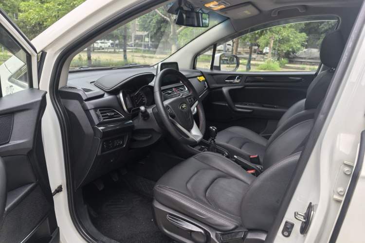 Used JAC Group Refine S3 2018 Custom Edition 1.5L Manual Luxury Smart Model Left Front Seat