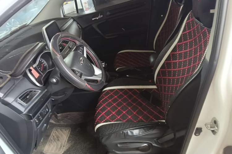 Used JAC Group Refine S3 2018 Custom Edition 1.5L Manual Luxury Smart Model Left Front Seat