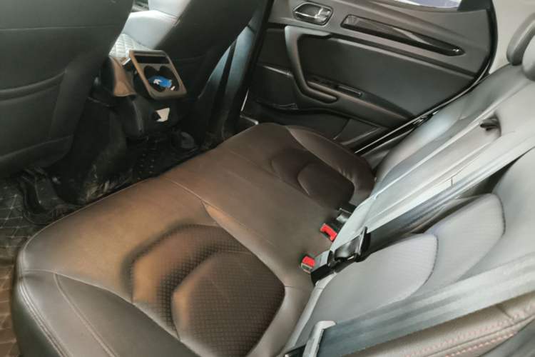 Used JAC Group Refine S3 2018 Custom Edition 1.5L Manual Luxury Smart Model Left Rear Seat