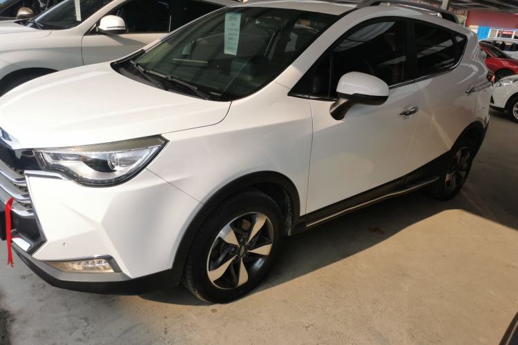 Used JAC Group Refine S3 2018 Custom Edition 1.5L Manual Luxury Smart Model Left Side