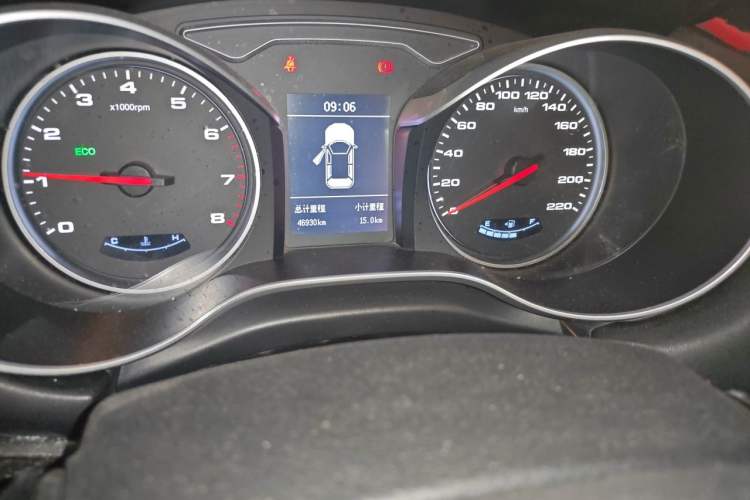 Used JAC Group Refine S3 2018 Smart Drive Edition 1.5L Manual Luxury Smart Model Odometer Close Up