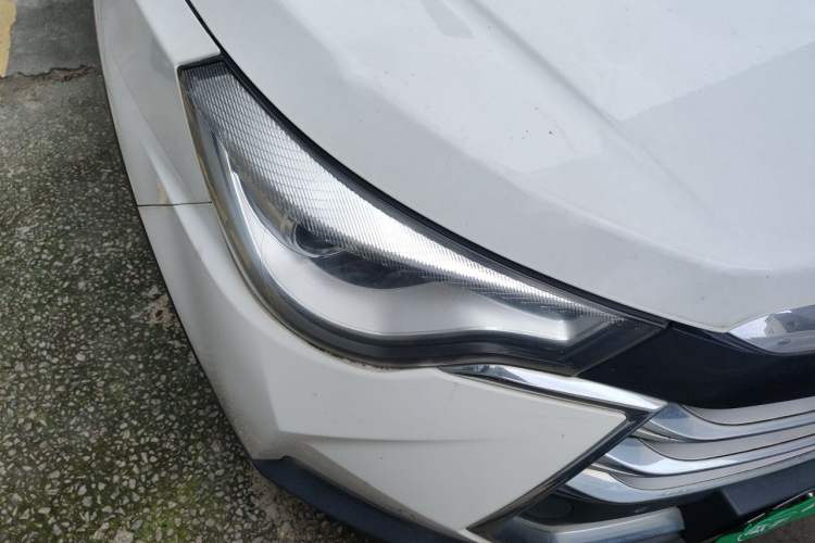 Used JAC Group Refine S3 2018 Smart Drive Edition 1.5L Manual Luxury Smart Model Right Front Headlight