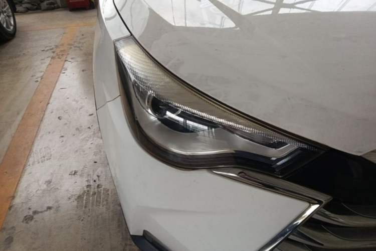 Used JAC Group Refine S3 2018 Custom Edition 1.5L Manual Luxury Smart Model Right Front Headlight