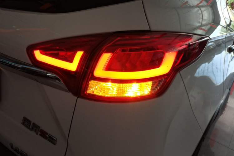 Used JAC Group Refine S3 2018 Smart Drive Version 1.6L CVT Luxury Smart Model Right Rear Taillight