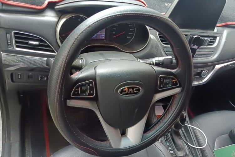 Used JAC Group Refine S3 2018 Custom Edition 1.6L CVT Luxury Smart Model Steering Wheel