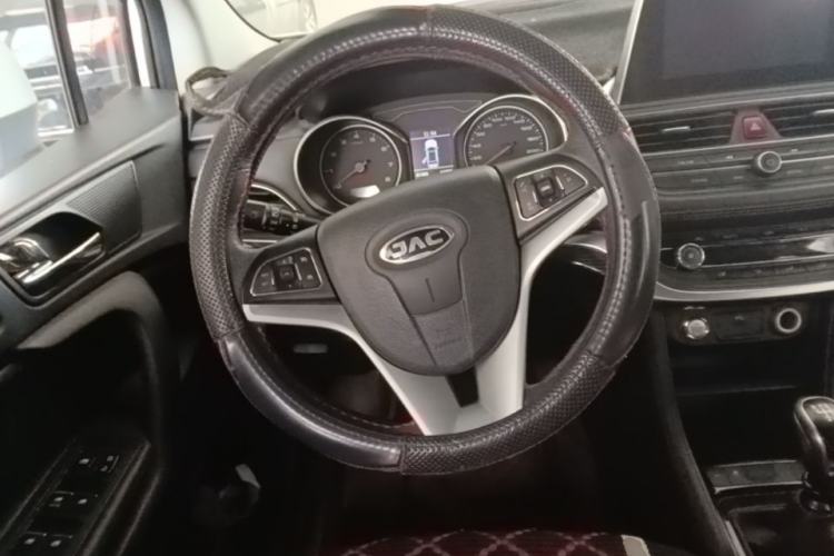 Used JAC Group Refine S3 2018 Custom Edition 1.5L Manual Luxury Smart Model Steering Wheel