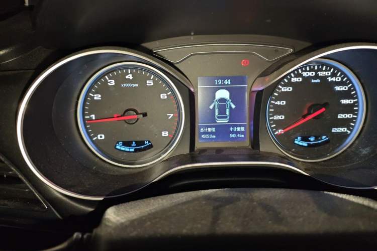 Used JAC Group Refine S3 2018 1.5L Manual European Version Odometer Close Up