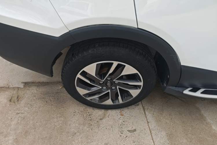 Used JAC Group Refine S3 2020 1.5L Manual - Overdrive Type I Right Rear Wheel Hub